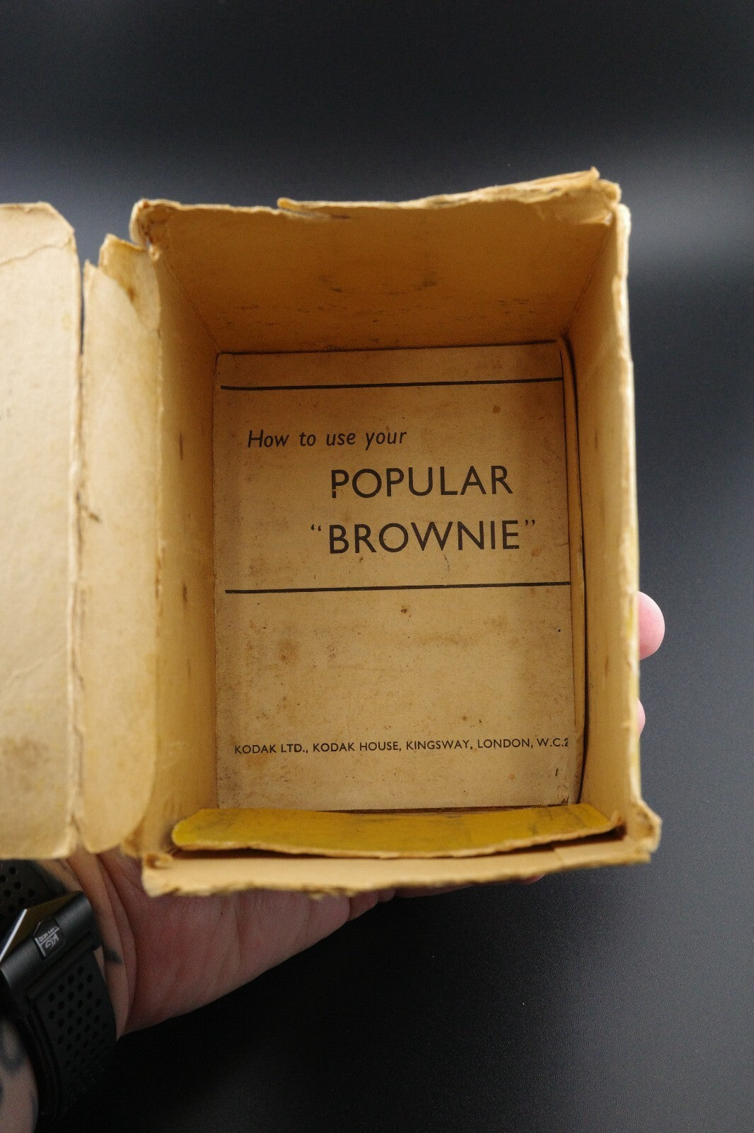Vintage Kodak Six-20 Popular Brownie 620 Film Box Camera + Box Tested & Working