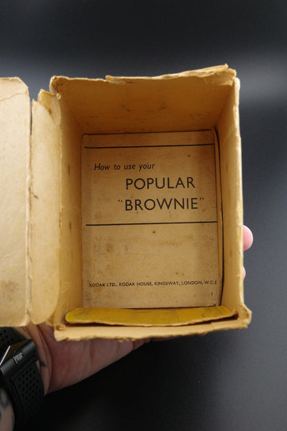 Vintage Kodak Six-20 Popular Brownie 620 Film Box Camera + Box Tested & Working