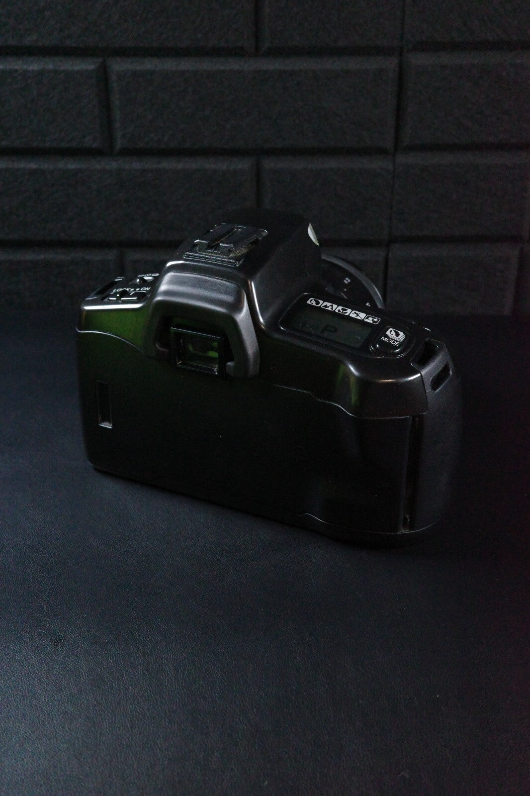 Minolta Dynax 300si Vintage 1990's 35mm SLR Film Camera + 28-80mm Lens - Working