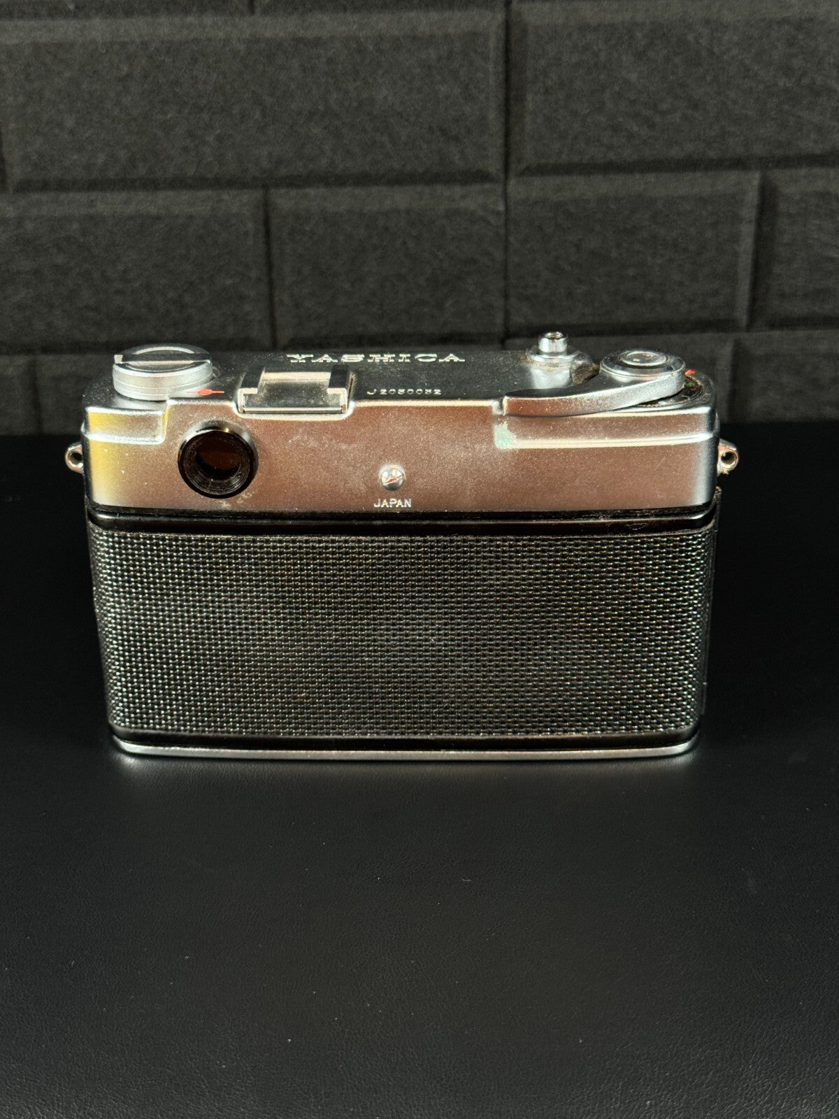Yashica J Vintage 1960's 35mm Film Rangefinder Camera + Case - Tested & Working