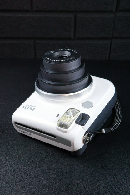 Working Fujifilm Instax Mini 70 Moon White Instant Film Camera + Film/Batteries
