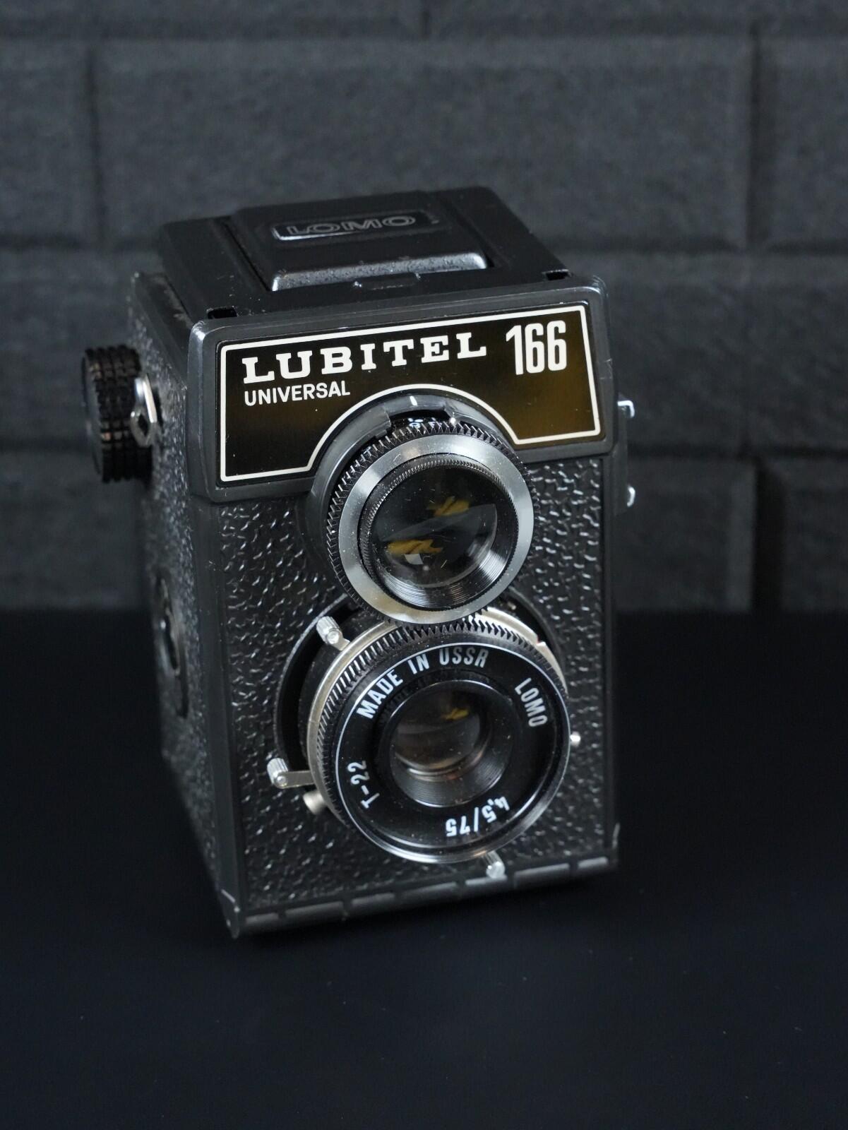 LOMO Lubitel 166 Universal Vintage 1980's TLR 120 Film Camera - Tested & Working