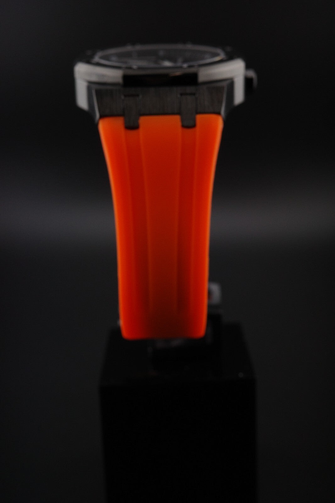 Invicta Speedway Rim 69490 Men’s Watch 42mm Black Orange - Brand New & Boxed