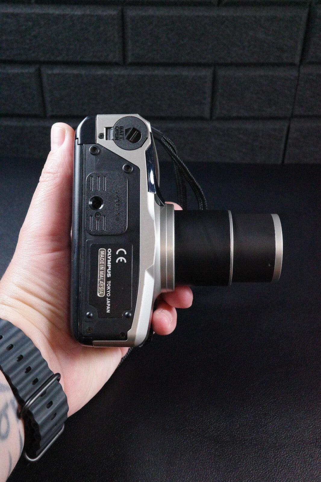 Olympus SuperZoom 115 Vintage 1990's Compact 35mm Film Camera Tested & Working