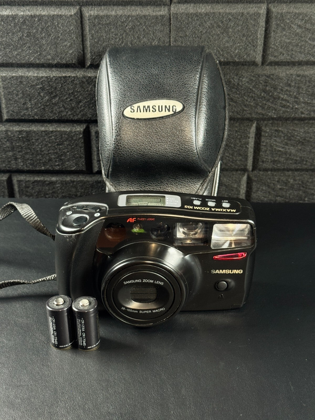 Samsung Maxima Zoom 105 35MM Camera With Case Film Tested