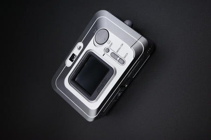 Fujifilm FinePix A Series A403 2.1MP Digital Camera - Faulty - Read Description