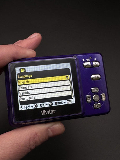 New & Boxed Vivitar Digital Camera Vivicam 9126 9.0MP Purple - Fully Working