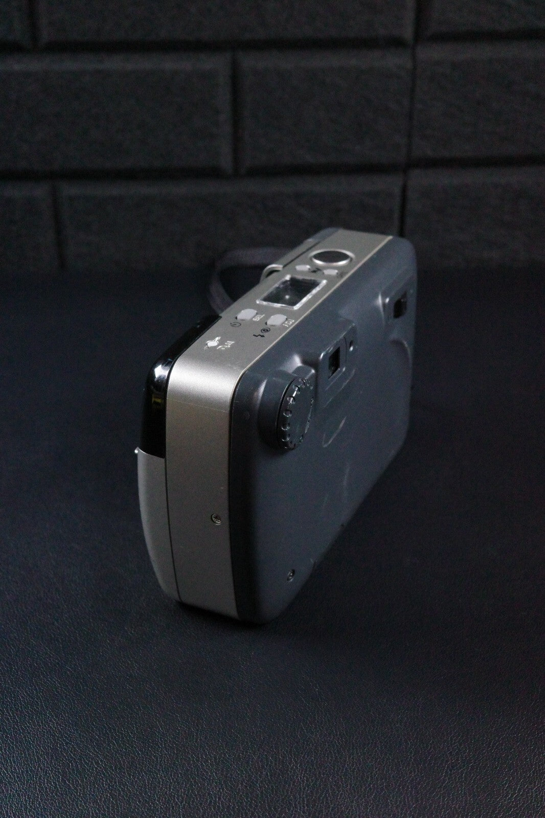 Minolta Vectis 200  IX-Date Vintage 1990's APS Film Camera - Tested & Working