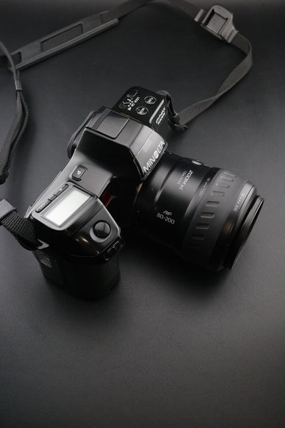 Minolta Dynax 7000i 35mm Film SLR Camera With 2 Lenses - Working - Read Details