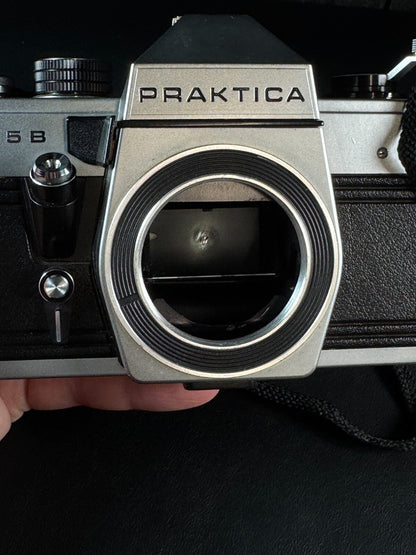 Praktica MTL 5B Vintage 35mm Film SLR Camera & 50mm f/2.8 Lens (Read Details)