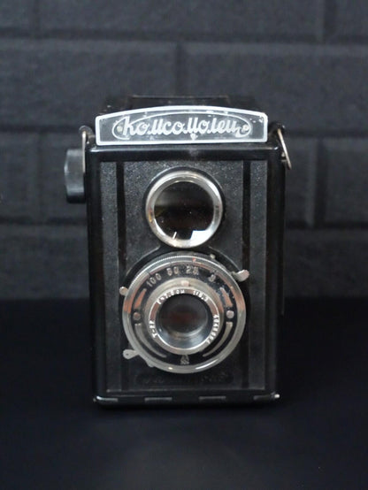Soviet Komsomolets GOMZ Vintage 1940's 6x6 120 Film Box Camera (Read Details)