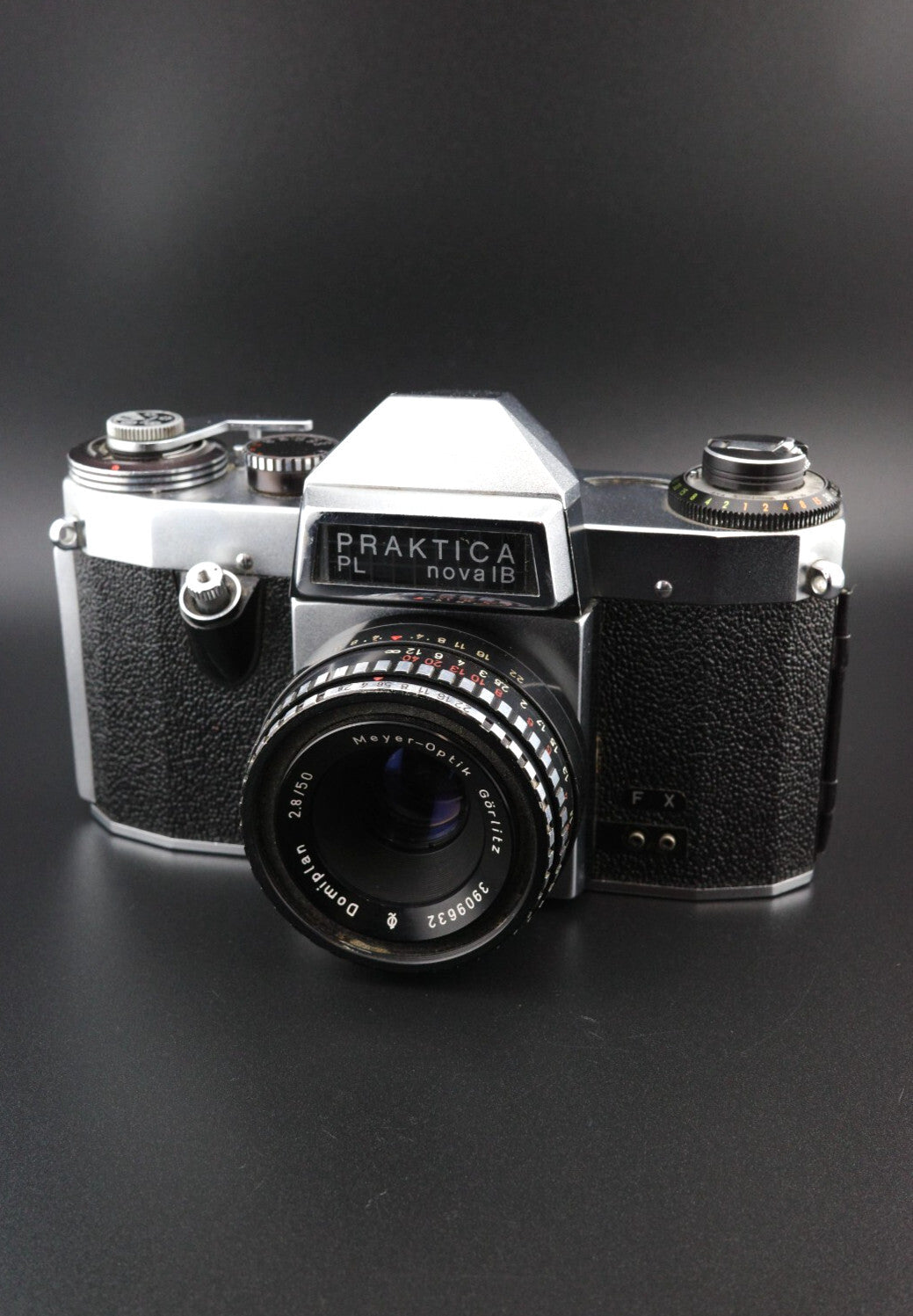 Praktica PL Nova 1B 35mm SLR + Meyer Optik 50mm f/2.8 - Film Tested & Working