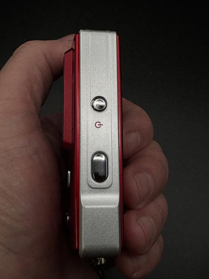 Vivitar Vivicam 3188 Red Digital Camera 3.1MP - Box, Case + Batteries - Working