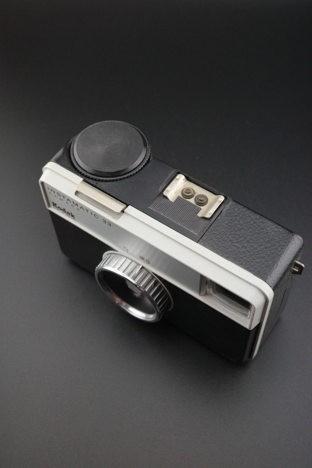 Vintage 1960's Kodak Instamatic 33 Retro Compact 126 Film - Tested & Working