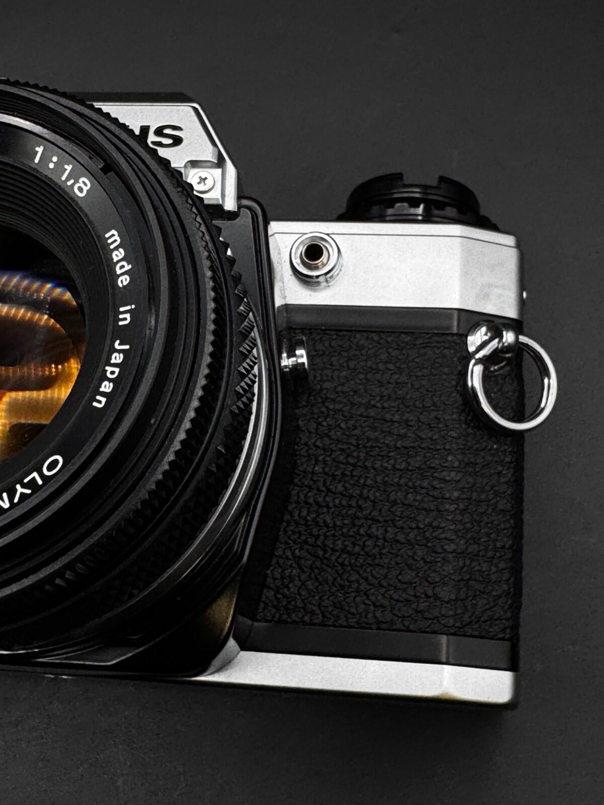 Olympus OM10 SLR 35mm Film Camera + Zuko 50mm F1.8 Lens - Faulty - Read Details