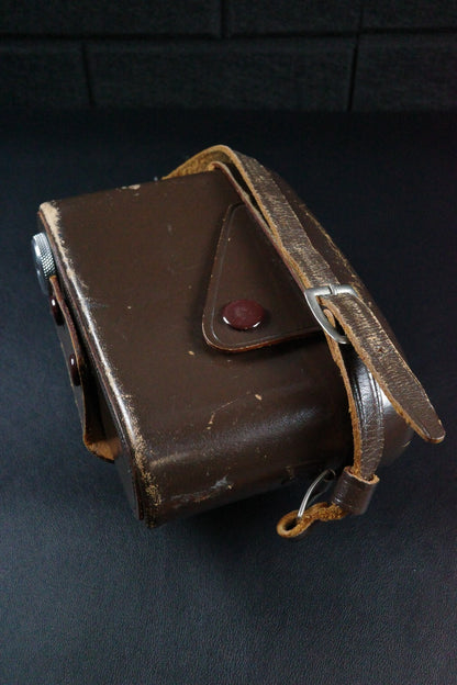 Taron 35 Vintage 1950's Camera + Case - Winds & Fires - Faulty Jammed Focusing Lever