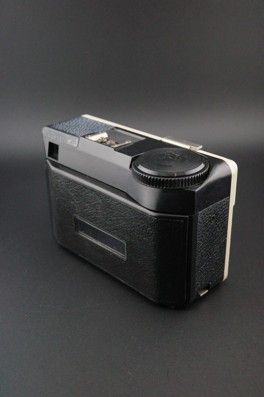Vintage 1960's Kodak Instamatic 33 126 Film Camera - Tested & Working