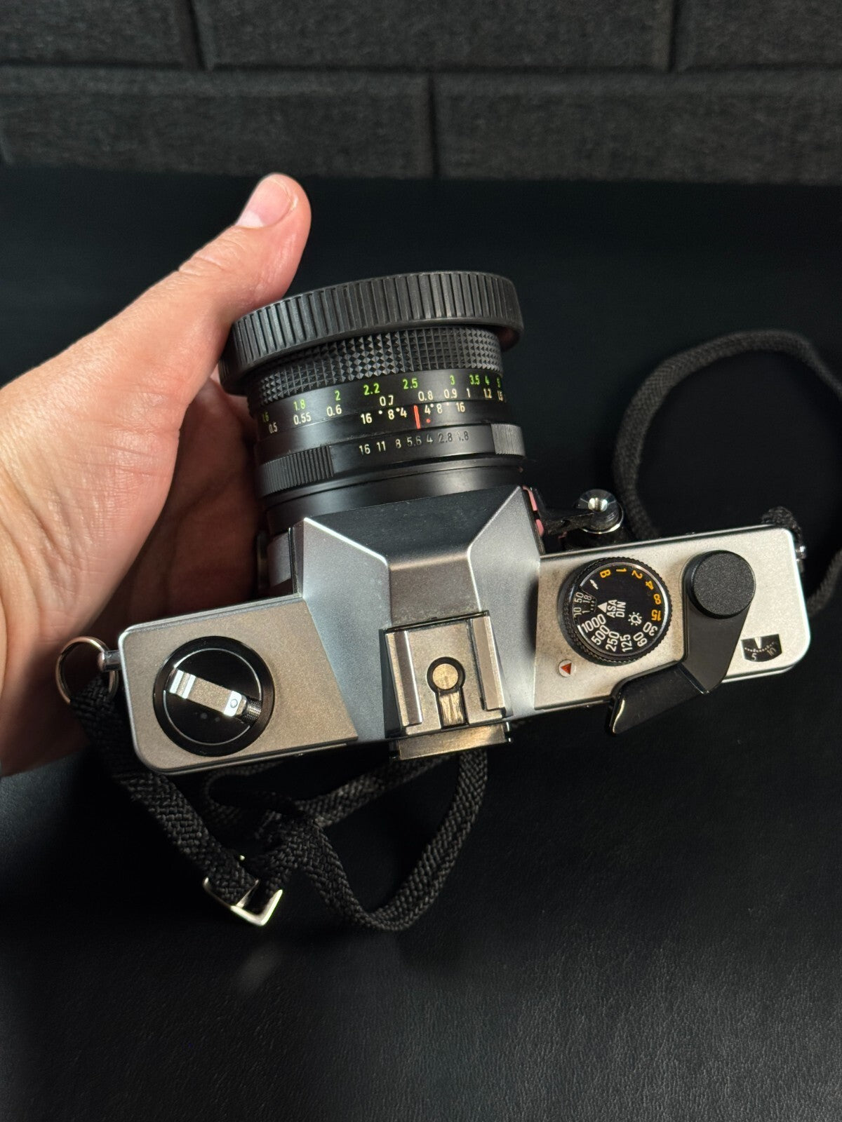Praktica MTL 5B Vintage 35mm Film SLR Camera & 50mm f/2.8 Lens (Read Details)