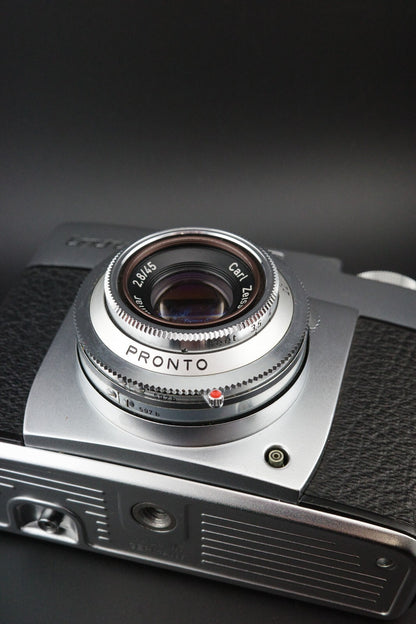 Zeiss Ikon Continette 35mm Camera Lucinar 45mm f2.8 - Film Tested & Working