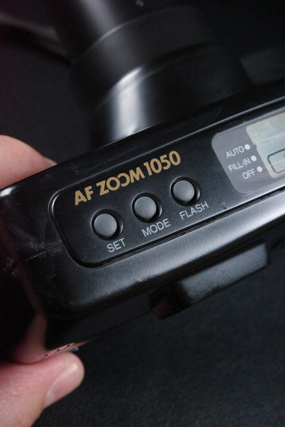 Samsung AF Zoom 1050 Vintage 1990's 35mm Film Camera, Case + Batteries - Working