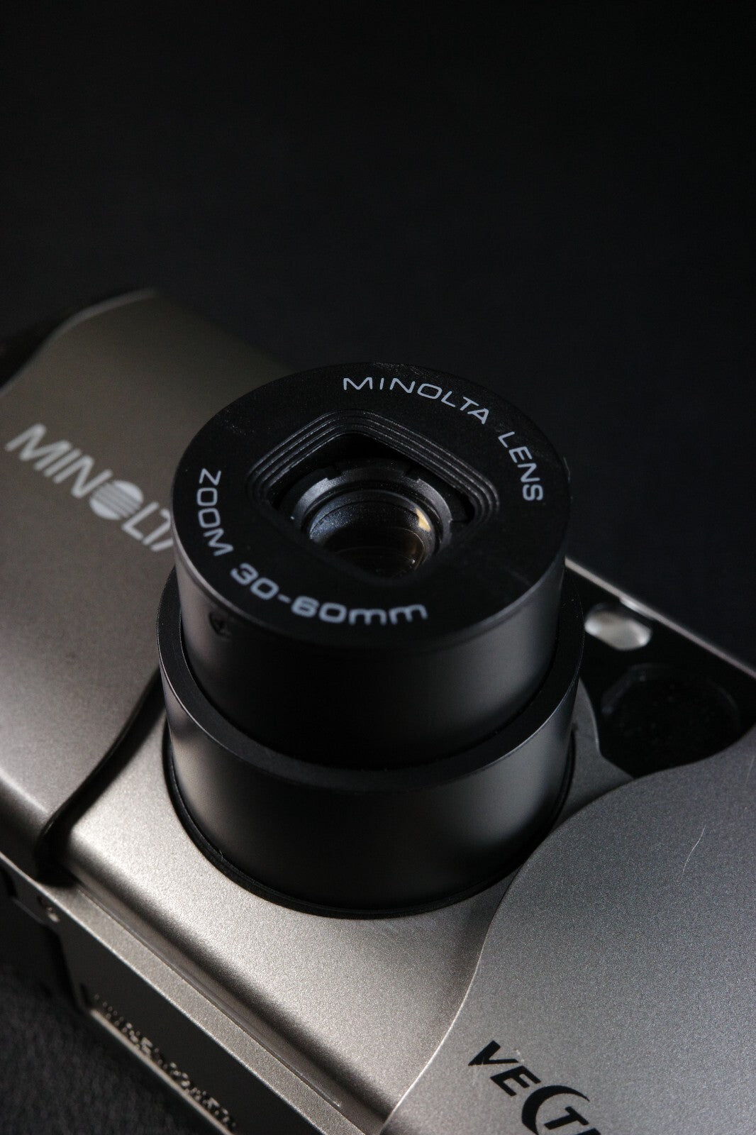 Minolta Vectis 20 Vintage 1990's APS Film Point and Shoot Zoom Camera - Working