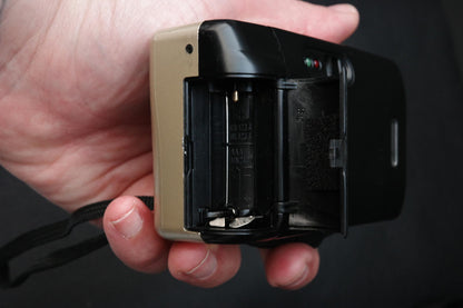 Halina Silhouette Sensor 35mm Film Camera Point & Shoot + Case - Fully Working