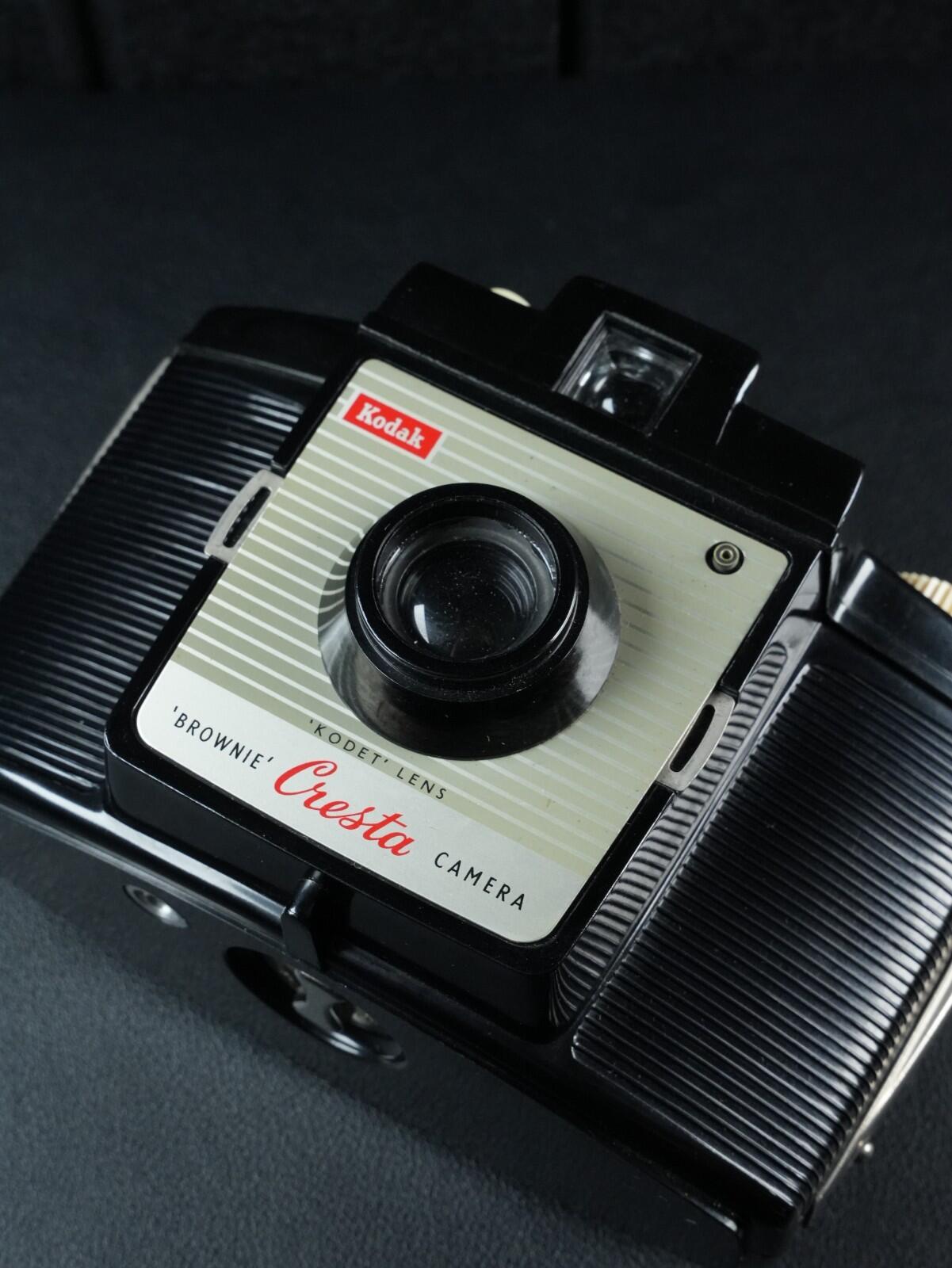 Kodak Brownie Cresta Vintage 1950's 120 Film Camera & Case - Working (Y509)
