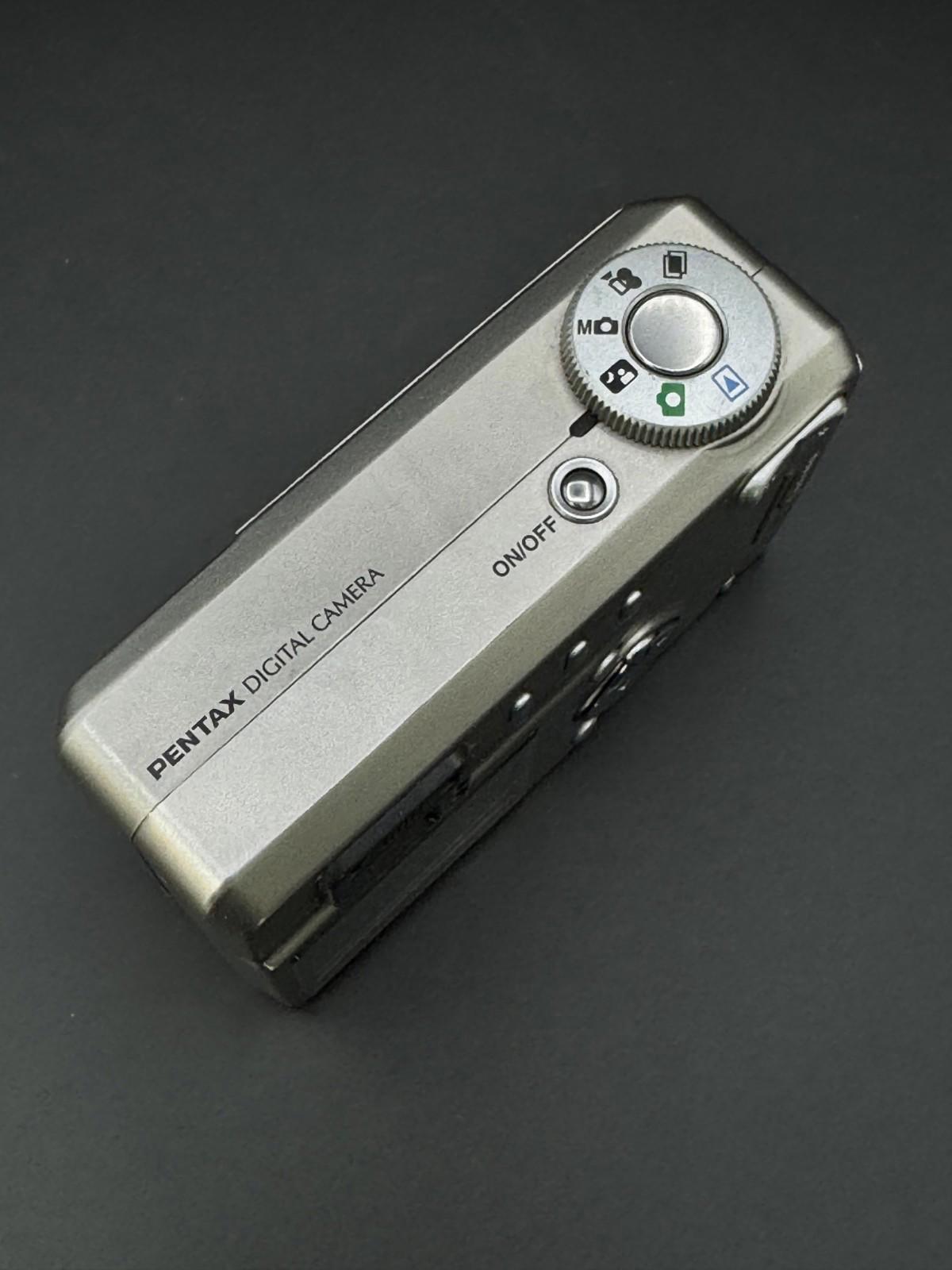 Fully Working Pentax Digital Camera Optio 330 3.2MP + Battery (Read Details)