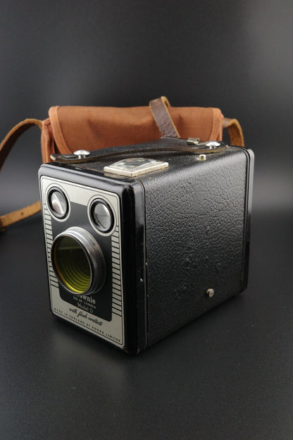 Kodak Six-20 Brownie Model D Vintage 1950's 620 Film Camera + Case - Working