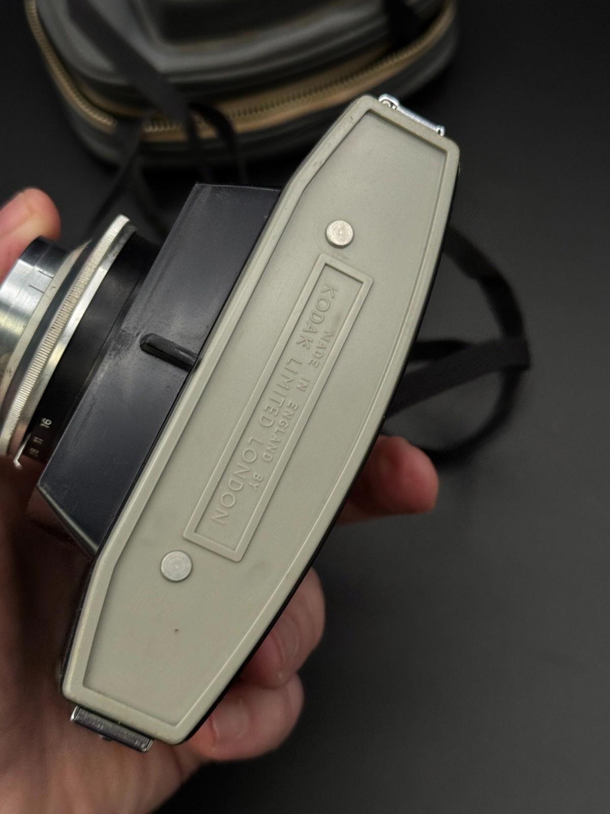Kodak Brownie 44A 127 Vintage 1960's Film Camera & Case  - Faulty (D279)