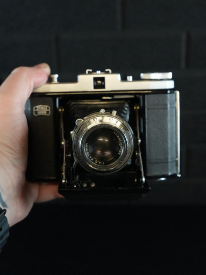 Zeiss Ikon Nettar 518/16 Vintage 1950s Folding Bellows Camera + Extras - Working