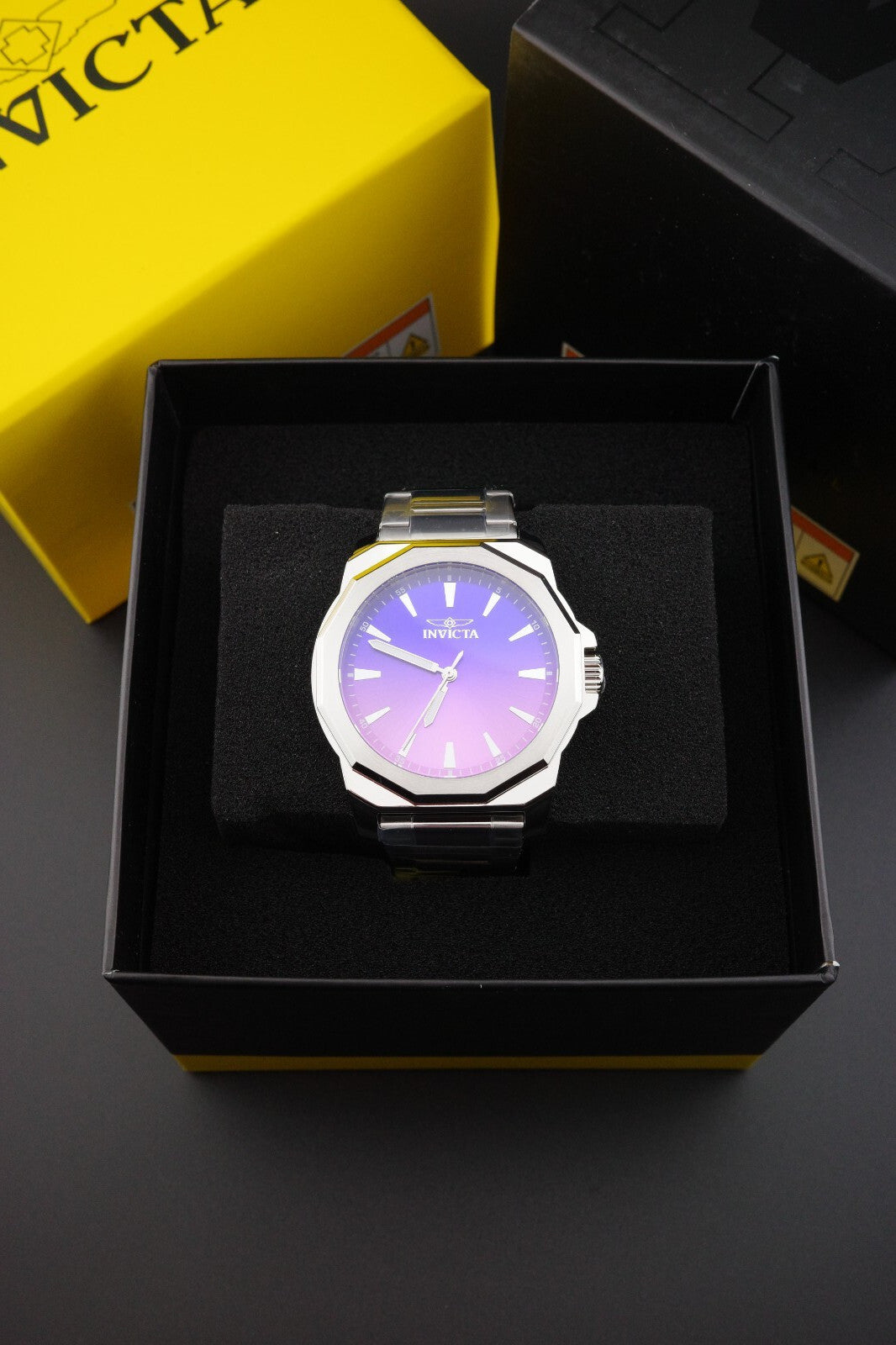 New & Boxed Invicta Speedway Dominus 50981 Men’s Watch 42mm Steel - Purple Dial