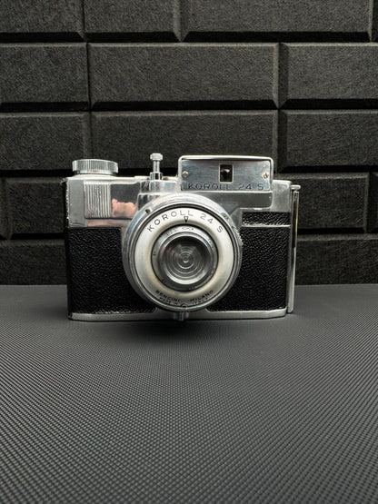 Bencini Koroll 24 S Vintage 1950's 120 Film Camera Winds & Fires (Read Details)