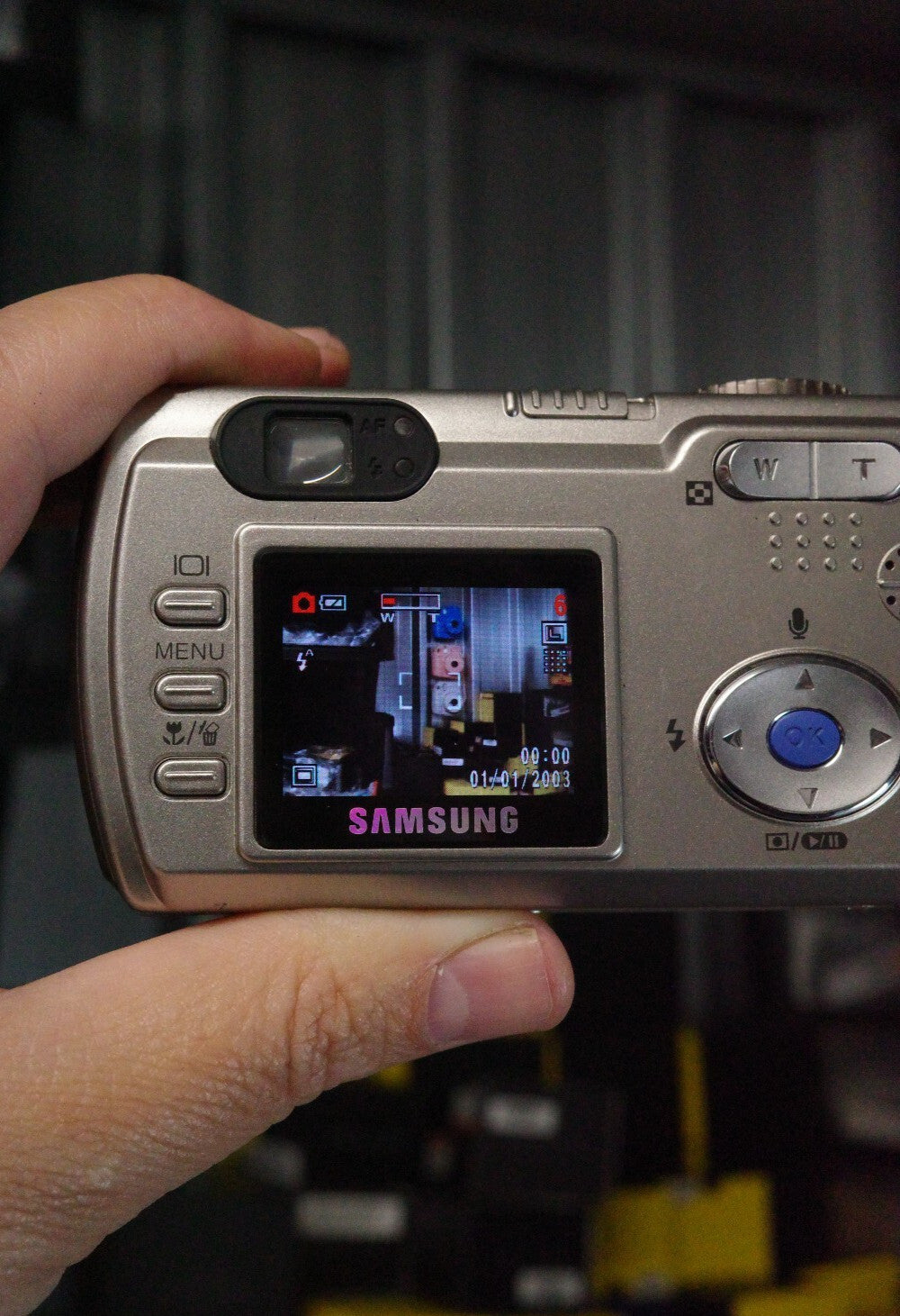 Vintage Samsung Digimax 420 4MP Compact Digital Zoom Camera - Tested & Working