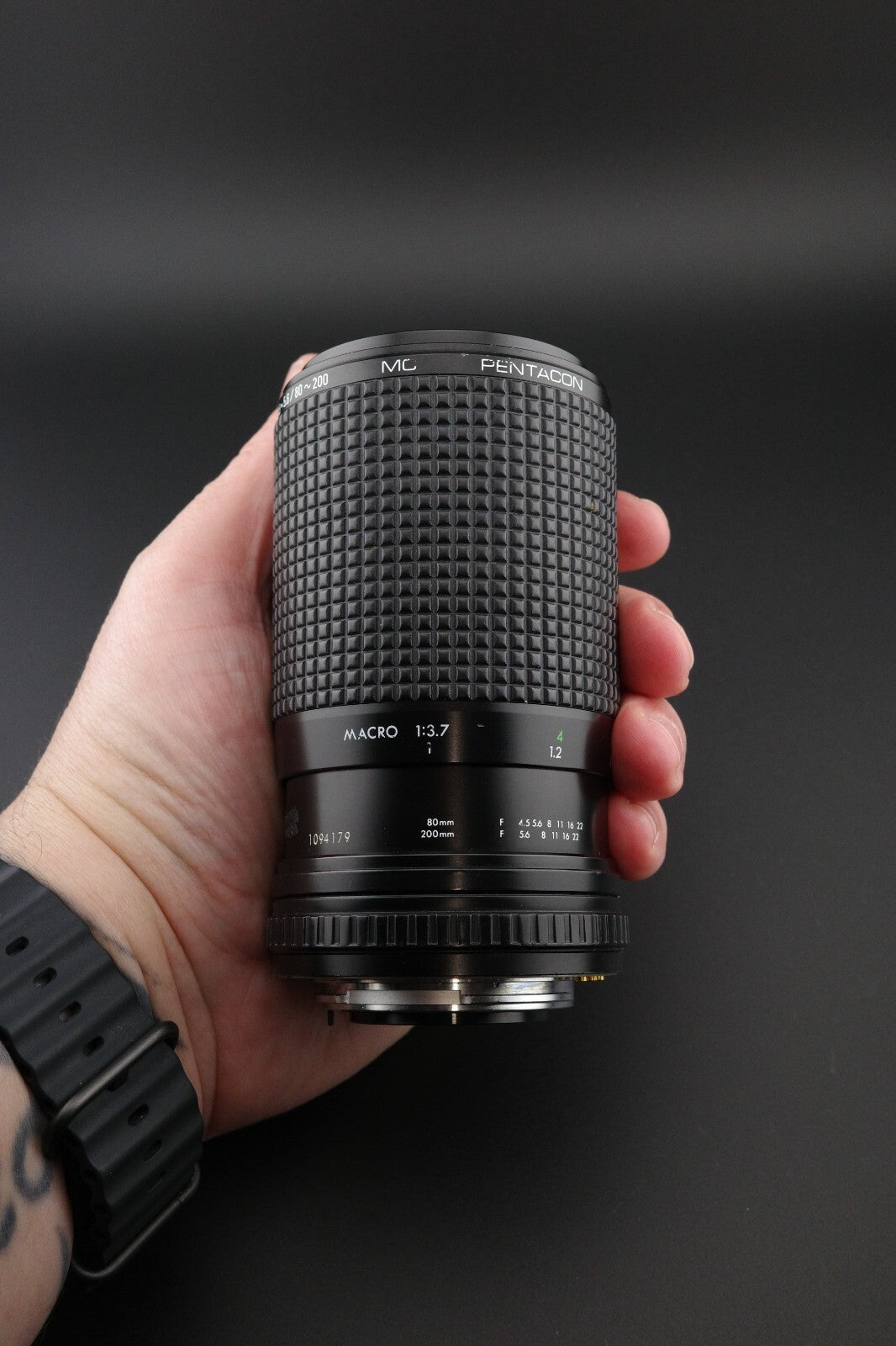 Pentacon Prakticar PB 80-200mm f/4.5-5.6 MC Zoom Lens Praktica B Tested Working
