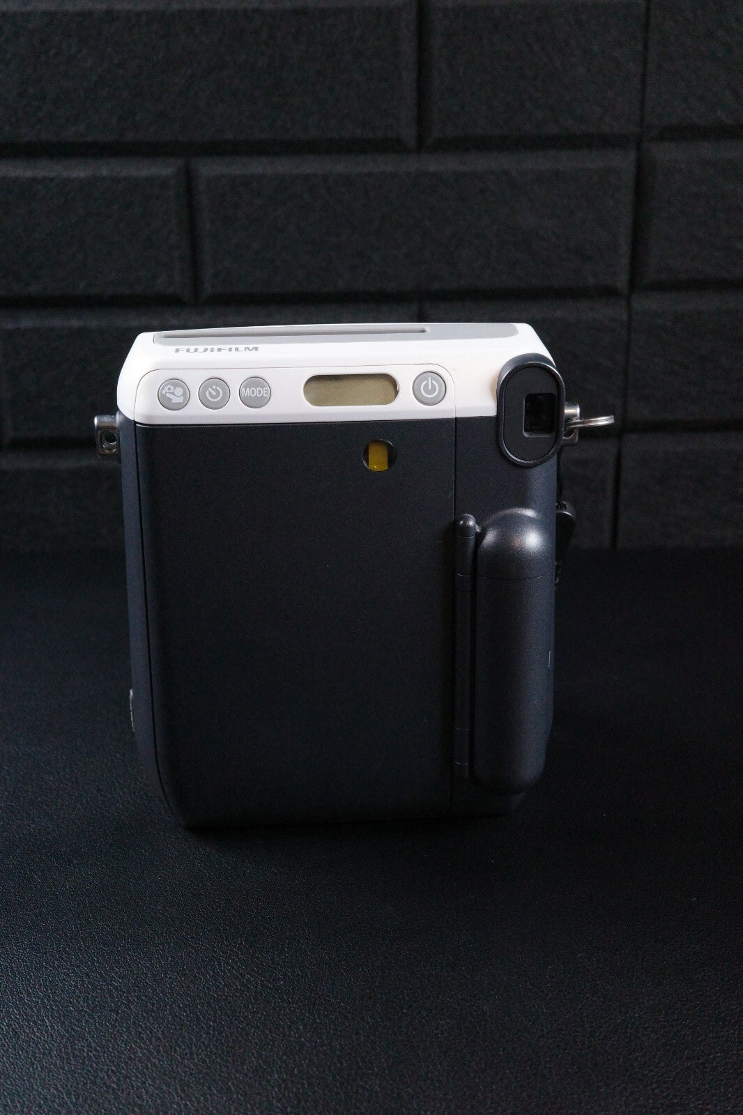 Working Fujifilm Instax Mini 70 Moon White Instant Film Camera + Film/Batteries
