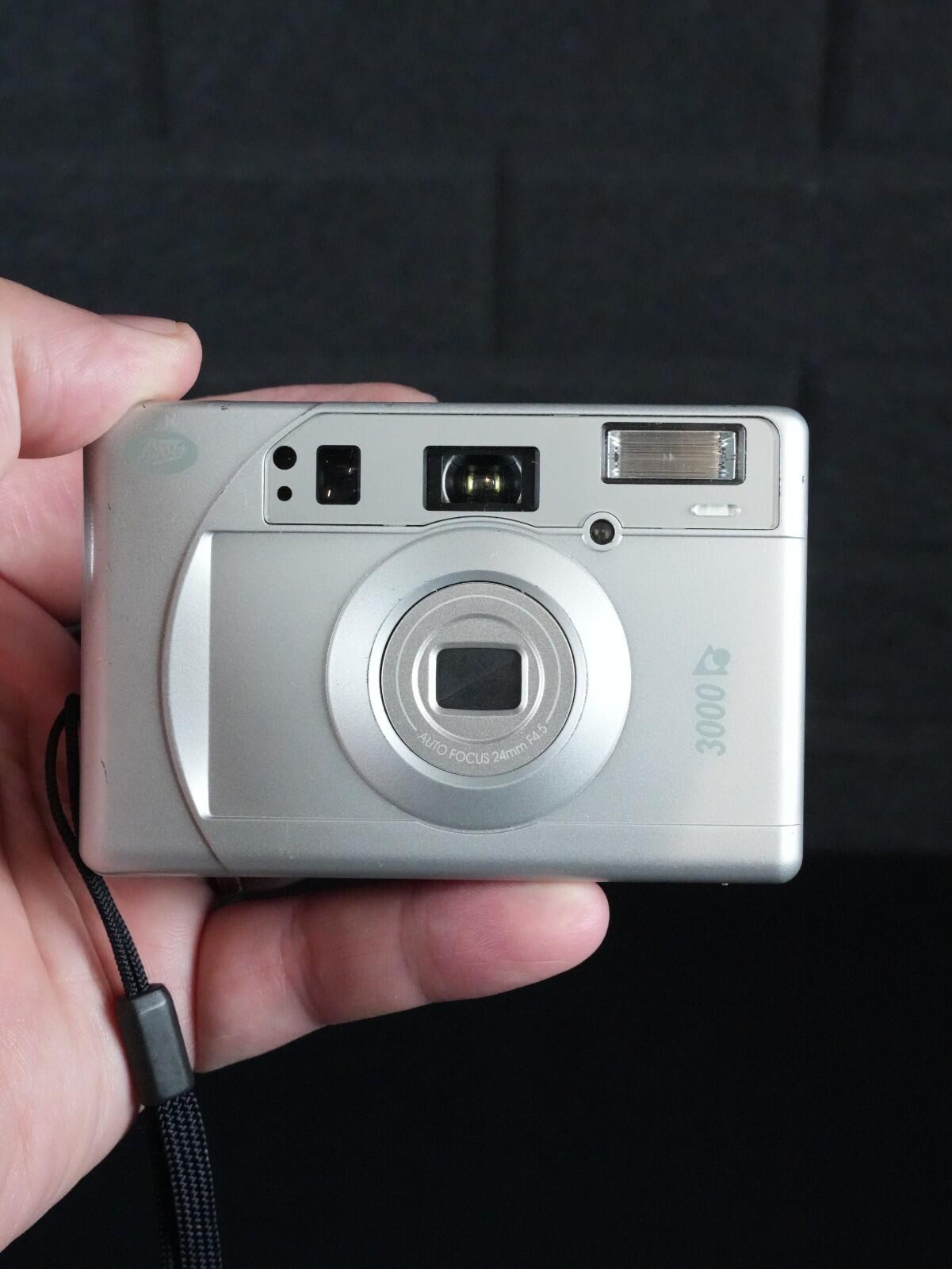 Boots 3000 - 1990's APS Film Compact Camera, Case + Battery - Tested & Working