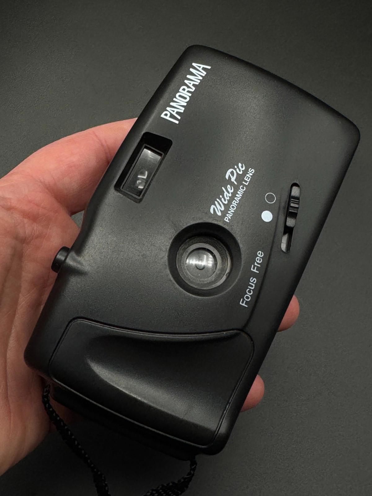 Vintage 1990's Panorama Wide Pic Point & Shoot 35mm Film Camera - Working (J12)