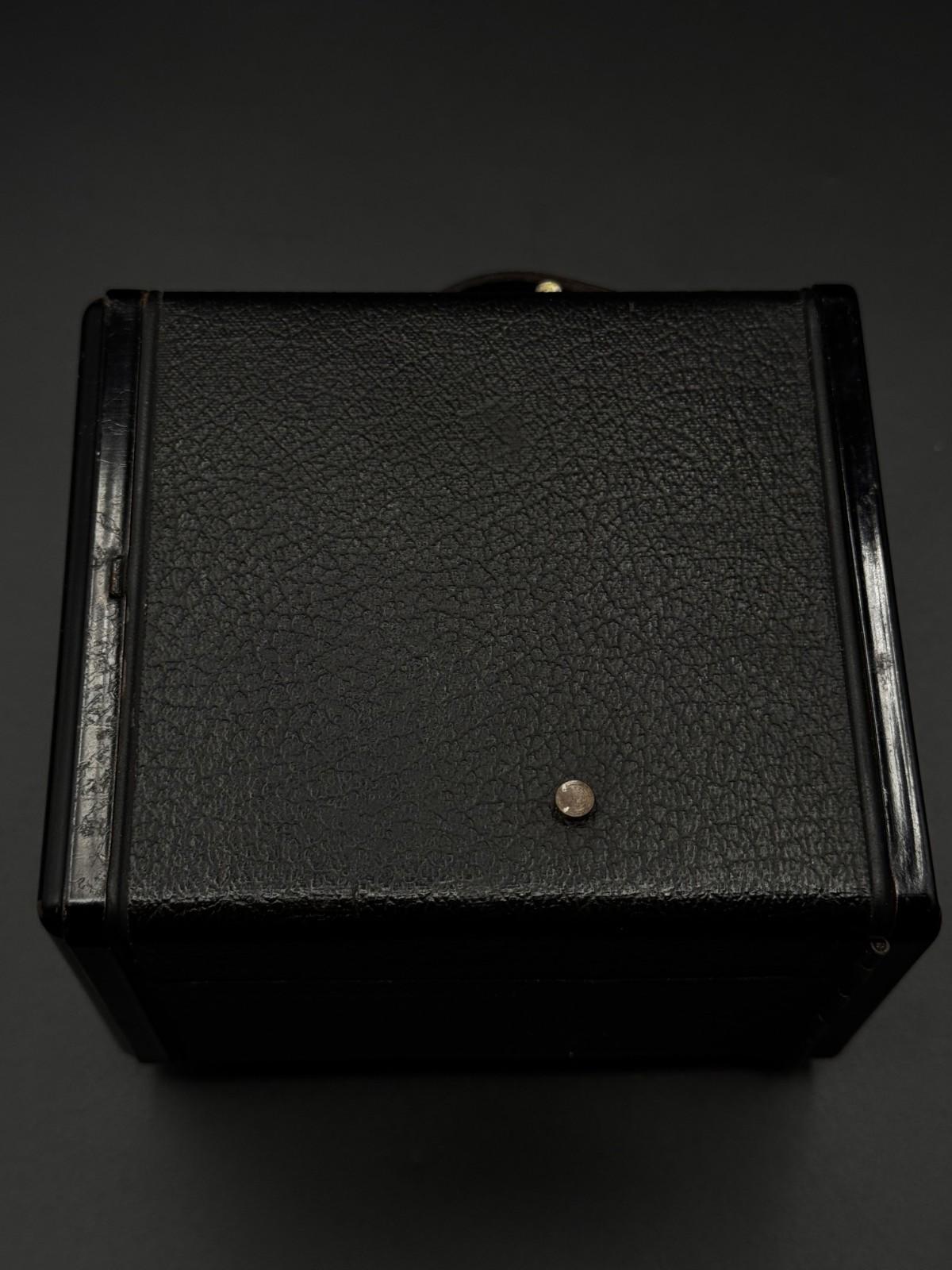 Kodak Brownie Six-20 Model D Camera - Fully Working 1950s Vintage Photography