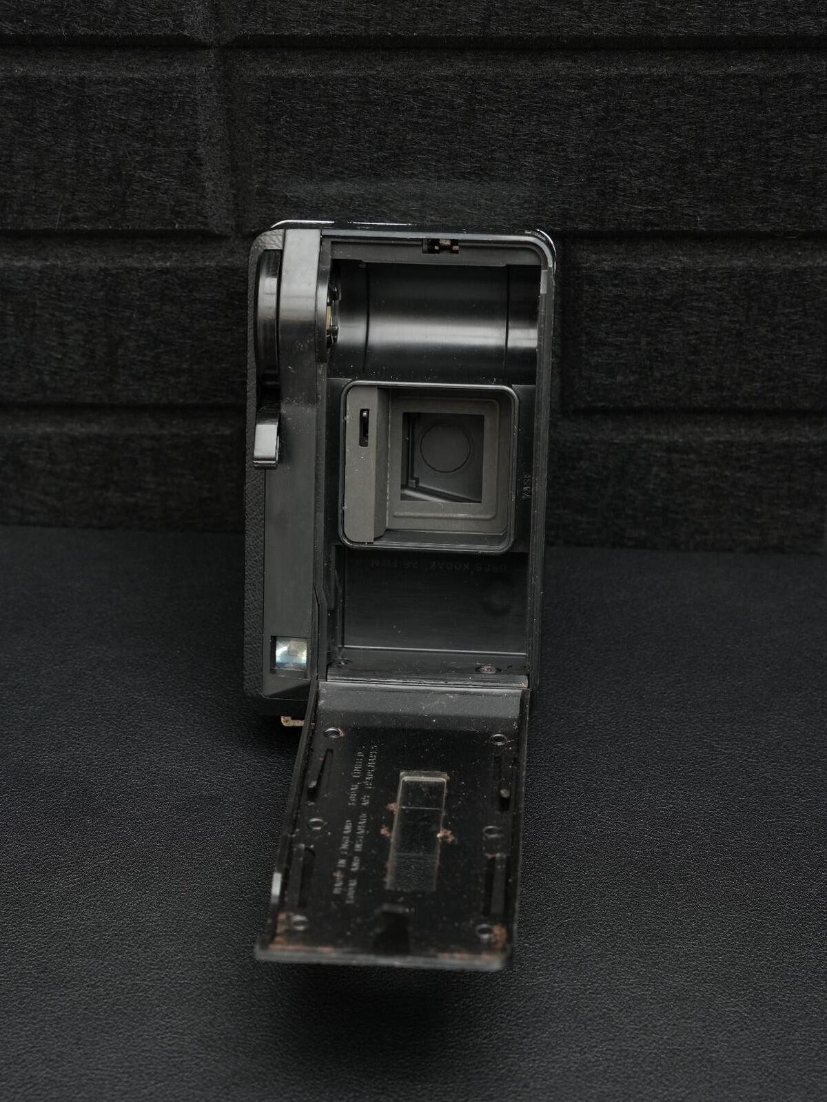 Kodak Instamatic 255X Vintage 1970's 126 Film Camera  - Tested & Working (Z287)