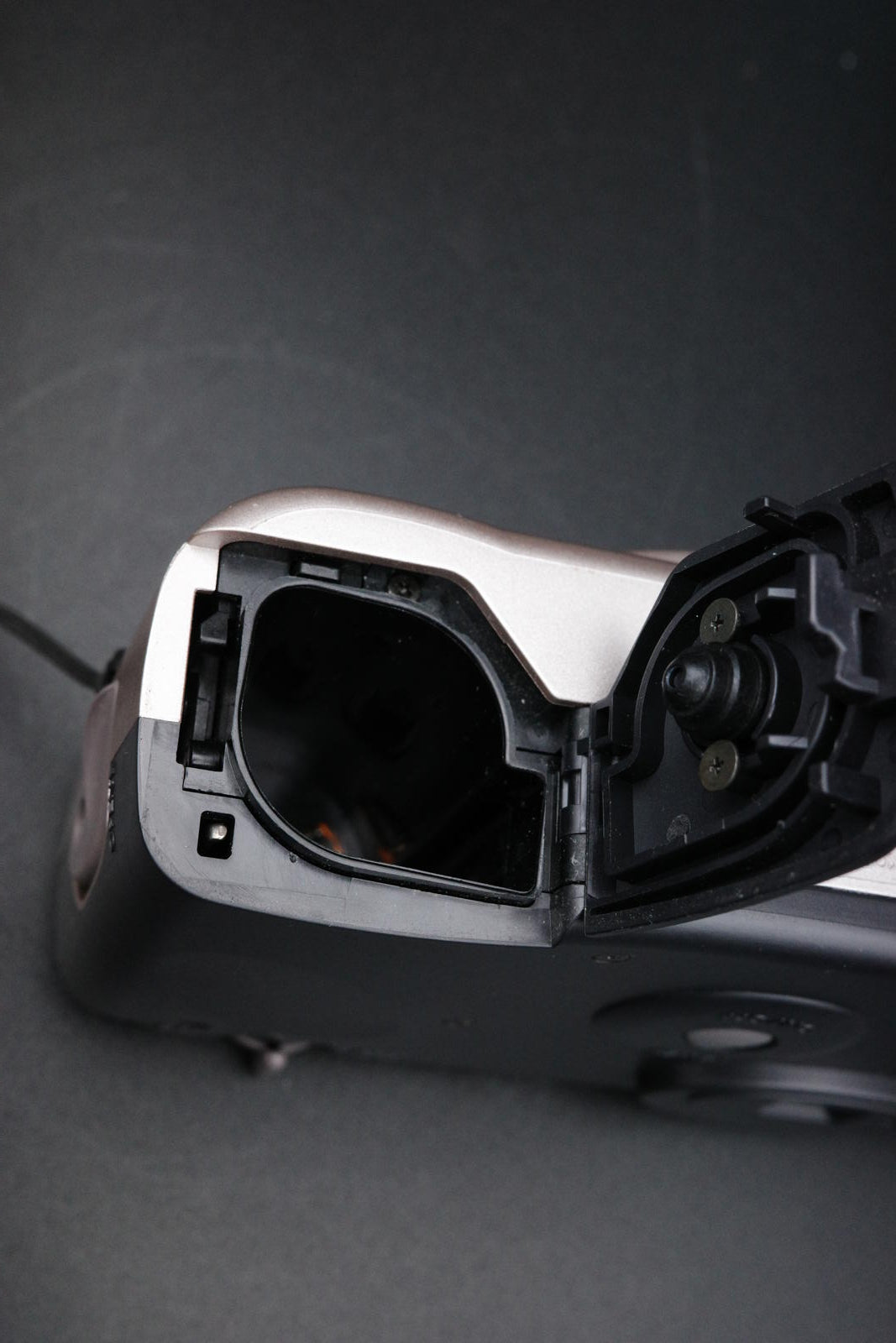 1999 Kodak Advantix F600 APS Film Camera - Compact & Stylish Tested & Working