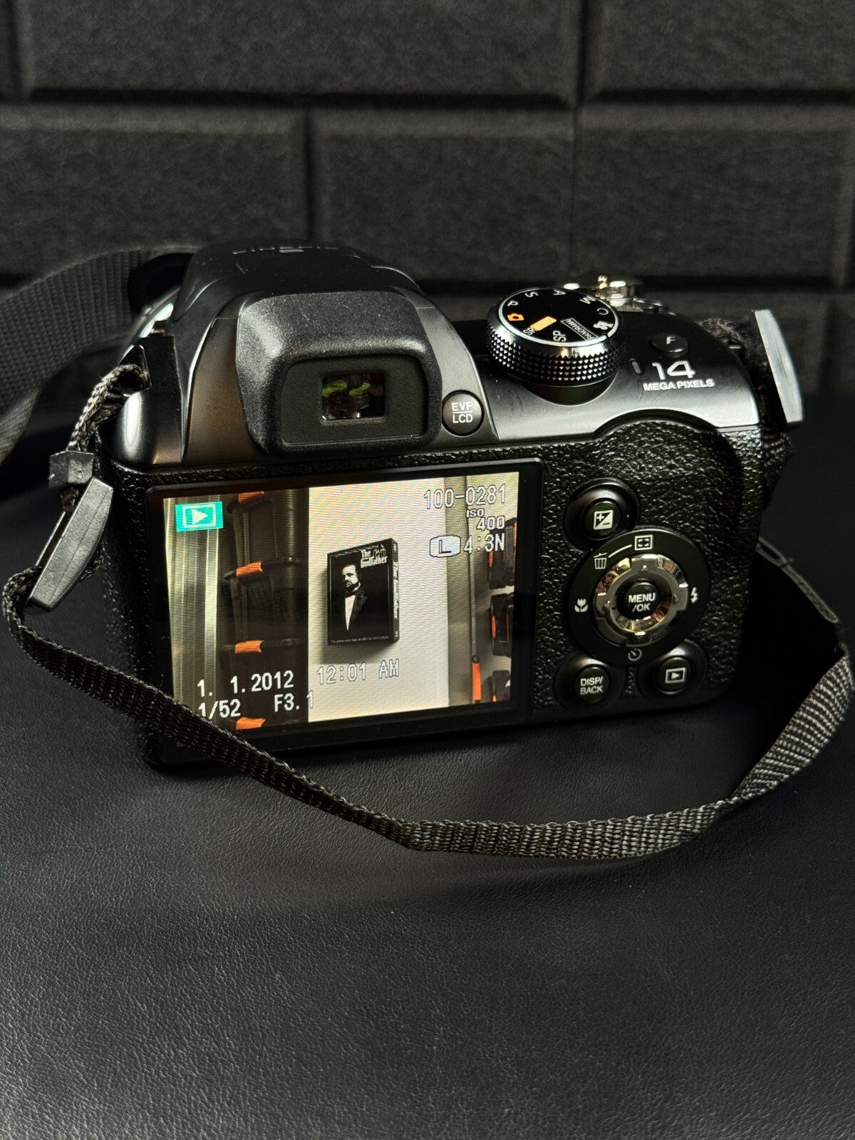 Fuji Finepix S4900 14MP 30x Zoom Digital Bridge Camera Starter Bundle -Working