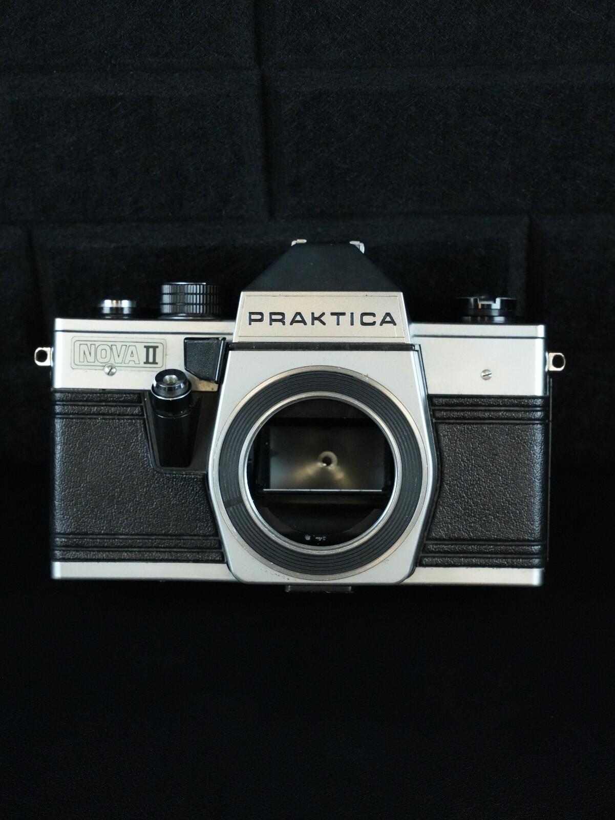 Praktica Nova II Vintage 1960's 35mm Film Camera + 55mm F2 Lens - Fully Working