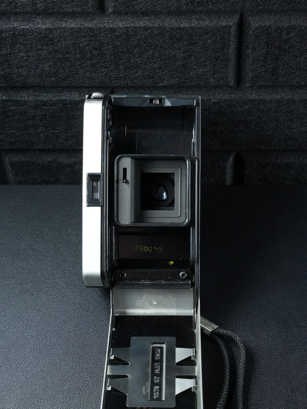 Kodak Instamatic 200 Vintage 1960's 126 Film Camera - Faulty, Spares or Repair