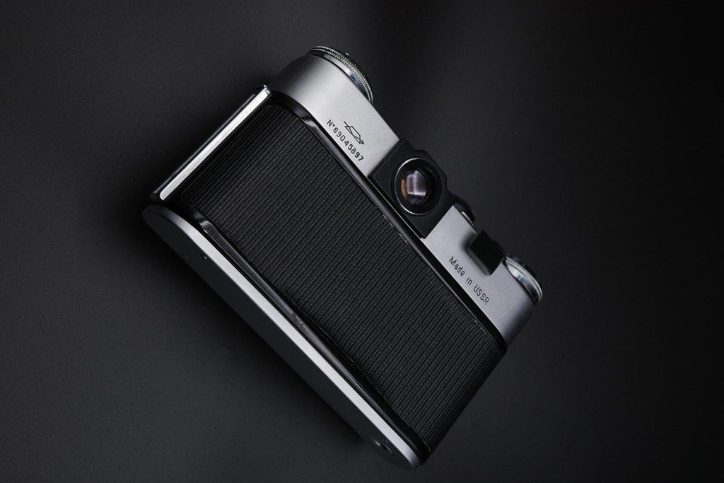 Zenit-E 35mm Vintage 1960's SLR Film Camera – Spares or Repair