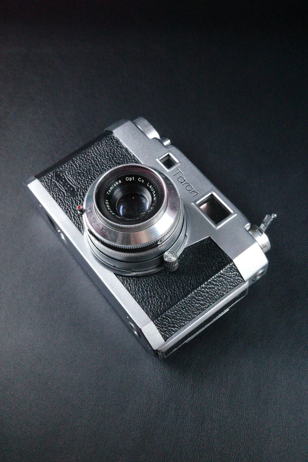 Taron 35 Vintage 1950's Camera + Case - Winds & Fires - Faulty Jammed Focusing Lever