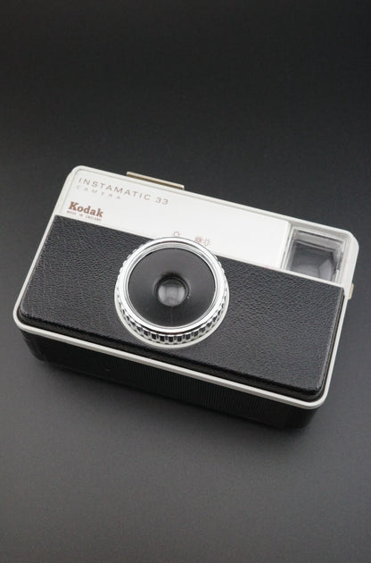 Vintage 1960's Kodak Instamatic 33 Retro Compact 126 Film - Tested & Working