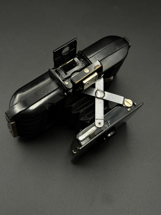 Vintage Kodak Bantam Bakelite Folding 828 Film Camera No 67817 - Untested