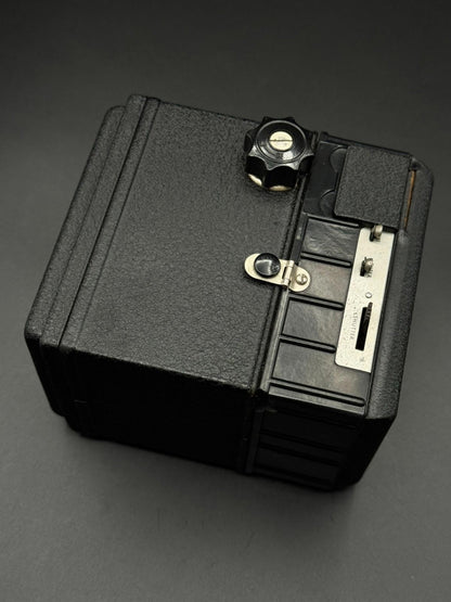 Vintage 1950's Conway Popular Model 120 Roll Film Box Camera - Faulty (F204)