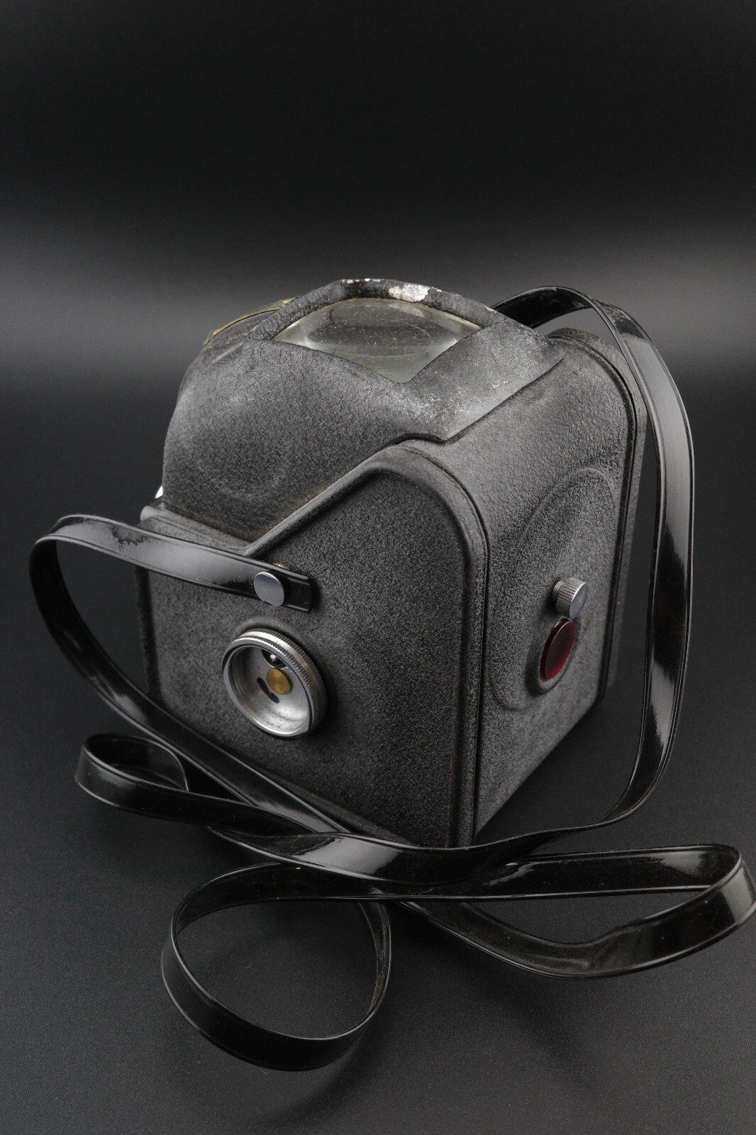 Vintage 1940's Ensign Ful-Vue 120 Film Camera + Case - Faulty Spares or Repair